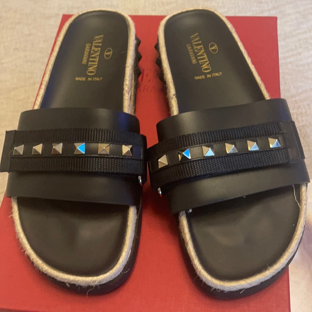 valentino slide
